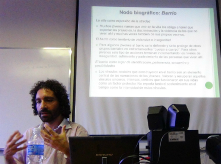 Pablo Di Leo apresenta a pesquisa do pós-doutoramento no IMS/UERJ